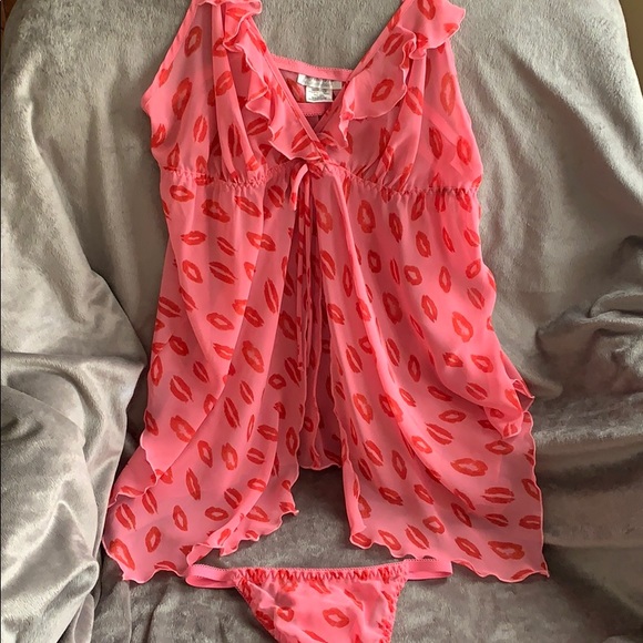 Intimate Nightwear/Pink Babydoll set - Picture 3 of 7